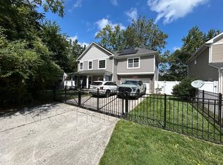 912 Hullview Ave, Norfolk, VA 23503