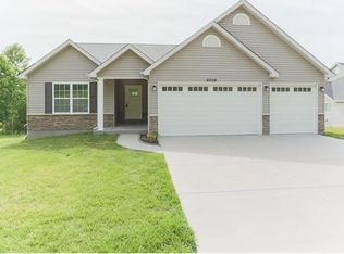 6709 Silverstone Ct, House Springs, MO 63051