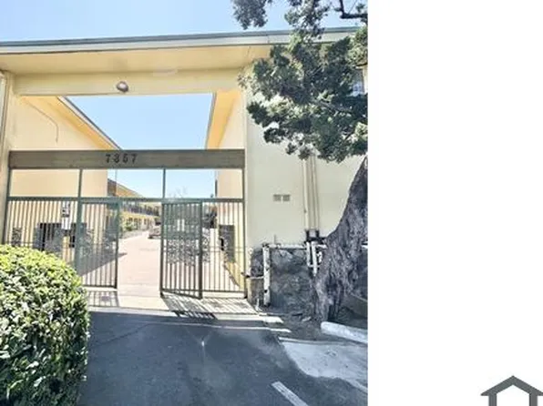 7357 Sepulveda Blvd APT 36, Van Nuys, CA 91406