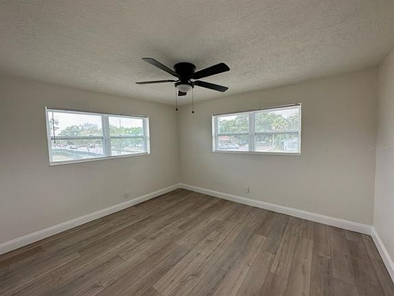 5th image of 1110 16th St S #B