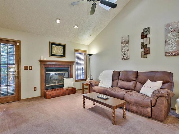 5th image of 3724 N Rushwood Ct
