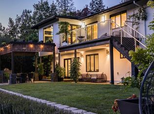 1115 Trinity Dr, Menlo Park, CA 94025
