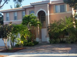 15942 SW 63rd Ter, Miami, FL 33193