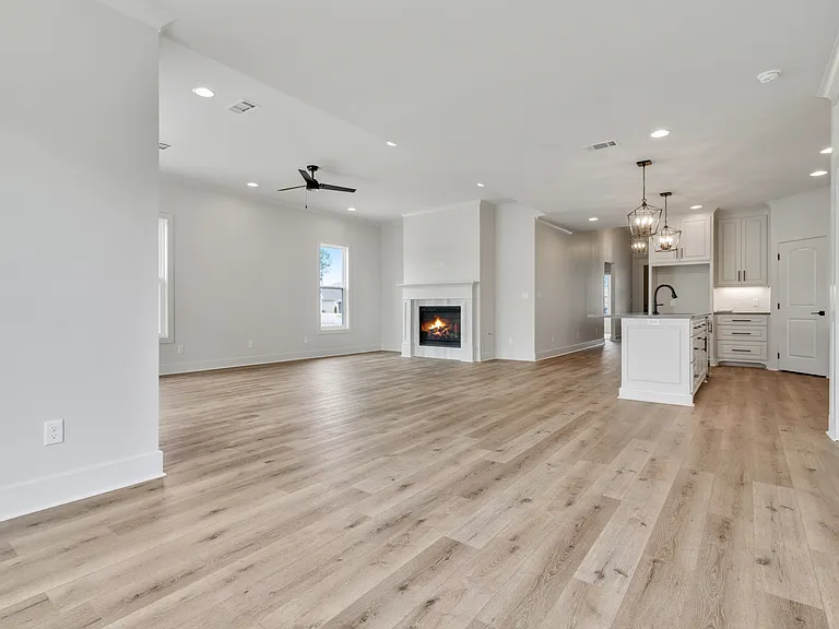 31 Saffron Cir — Photo 10