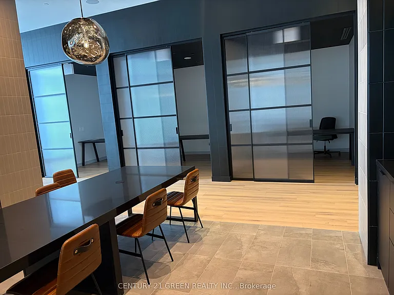 15 Skyridge Dr #923 — Photo 23