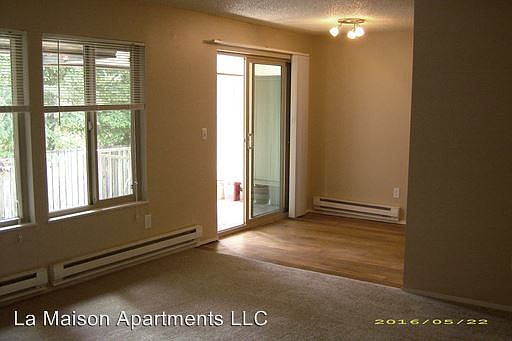 1st image of 1507 NE 169th St APT 04