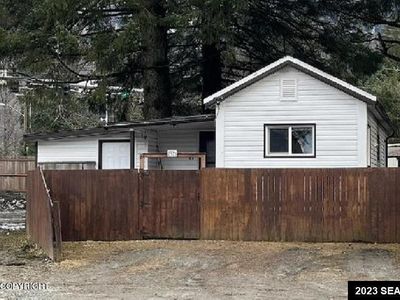 5875 Glacier Hwy SPC 8B, Juneau, AK, 99801