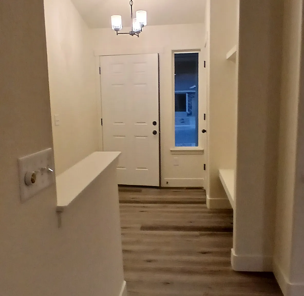 5 bed, 2557 sqft, $2,700 — Photo 3