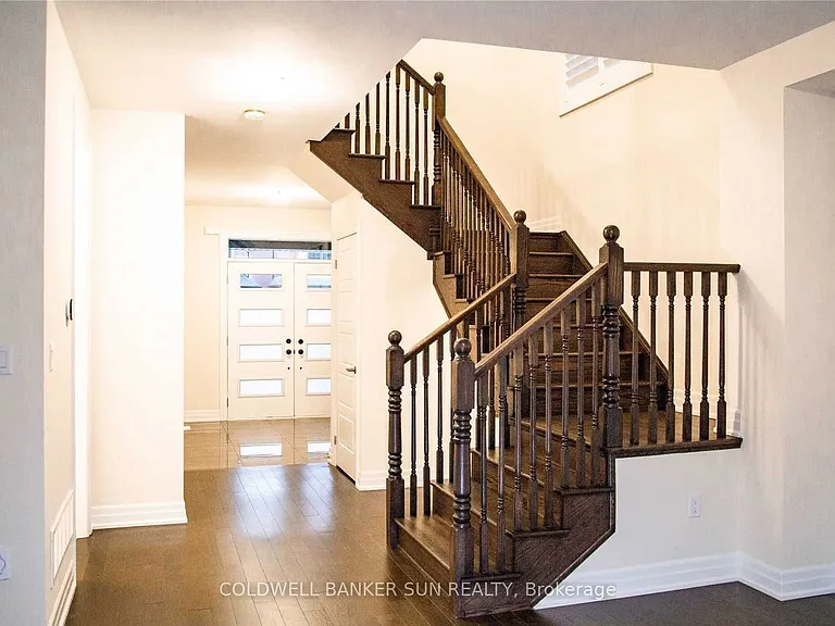 13 Divers Rd — Photo 9