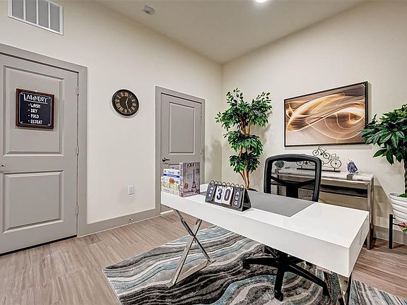 3rd image of 6955 Turtlewood Dr #209