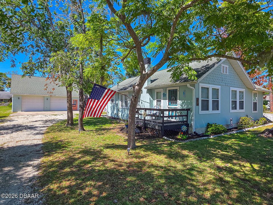 1st image of 121 E Palm Way