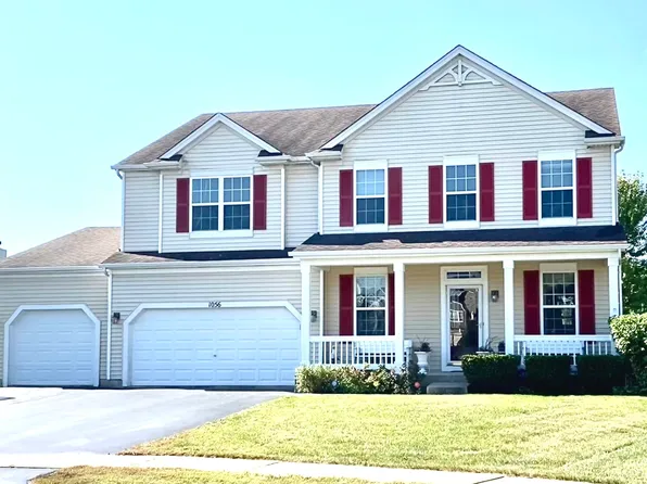 1056 Deertrail Ct, Antioch, IL 60002