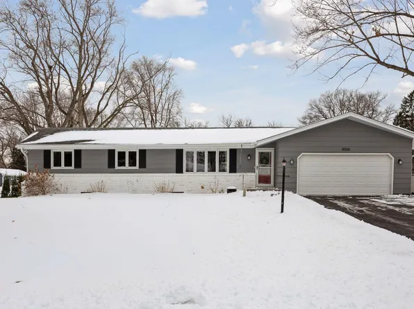 15505 6th Ave N, Plymouth, MN 55447