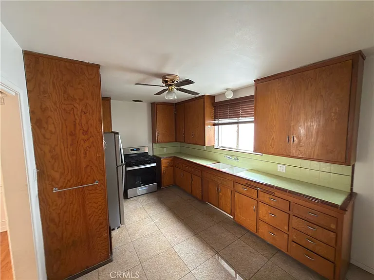 1042 S Sherbourne Dr #4 — Photo 19