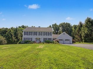 38 Dyer Rd, Wantage, NJ 07461
