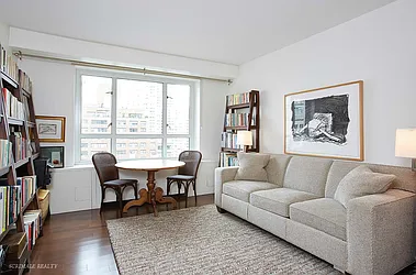 Rented by (Legacy) Shelli Scrimale, LREB