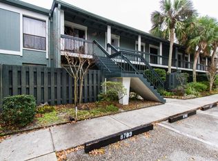 8789 Como Lake Dr, Jacksonville, FL 32256