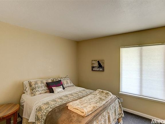 4th image of 6373 Ehrhardt Ave