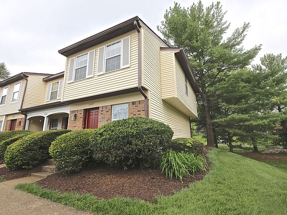 3rd image of 2489 S Brittany Ln #1