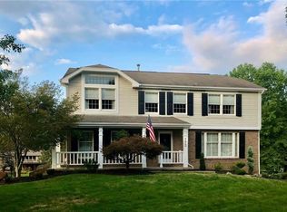 773 Greenhaven Dr, Bethel Park, PA 15102