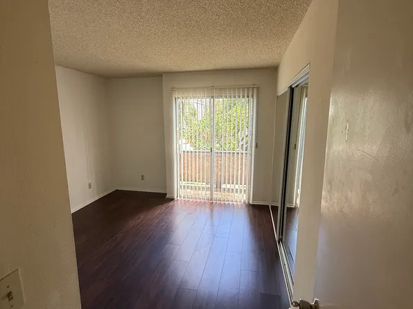 12701 Moorpark St APT 102, Studio City, CA 91604