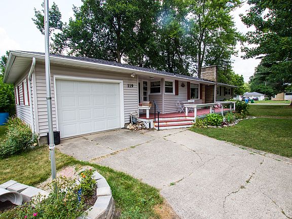 2nd image of 119 Cross St