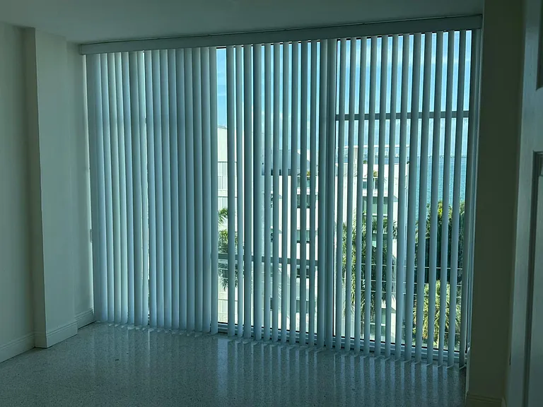1917 Bay Dr #3 — Photo 9