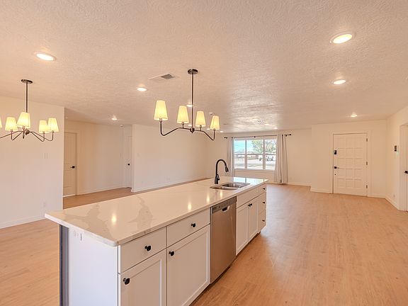 5th image of 3501 Earlmont Ln