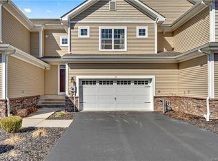 10 Highrose Ridge Way, Middletown, NY 10940