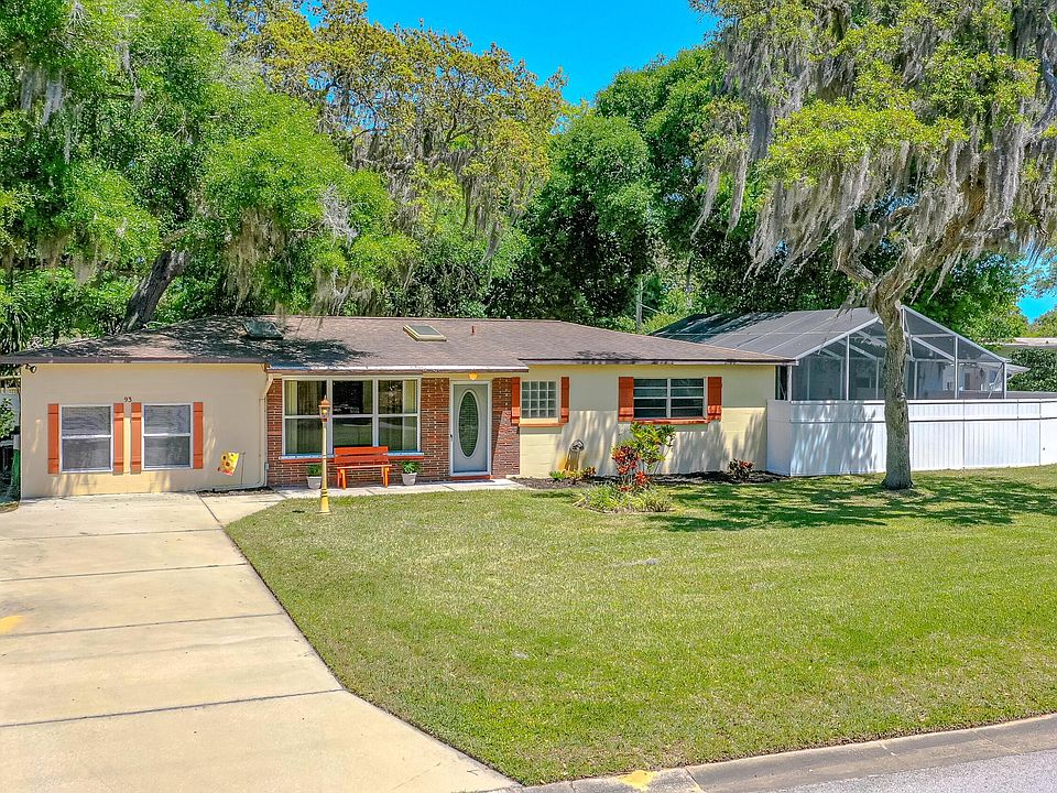 1st image of 93 Arbor Dr S