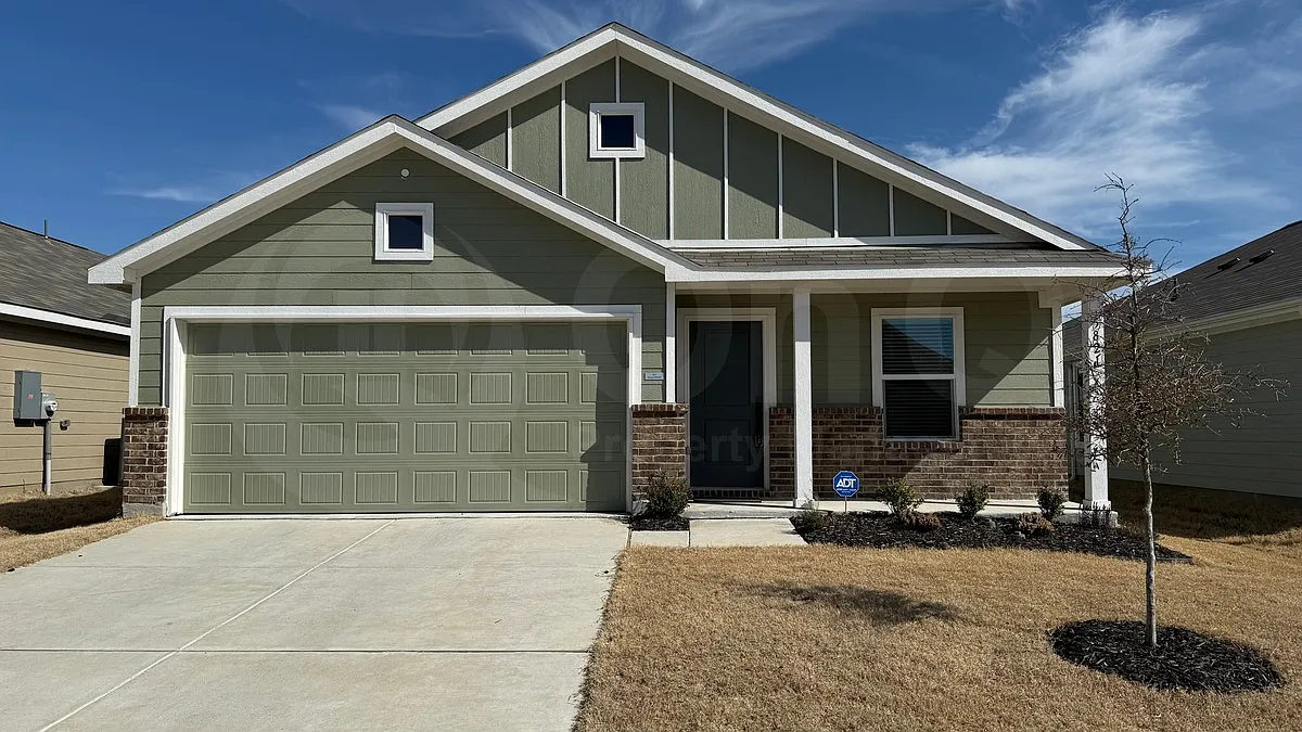 3 bed, 2.0 bath, 1481 sqft, $1,750 — Photo 1