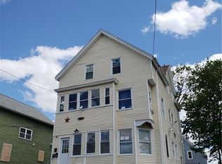 38 Seabury St, Providence, RI 02907