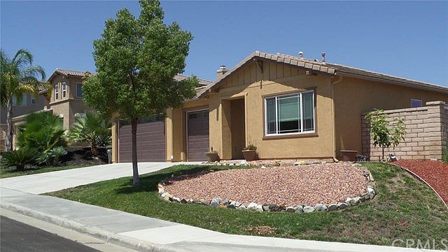 1st image of 28588 Sunridge Ct