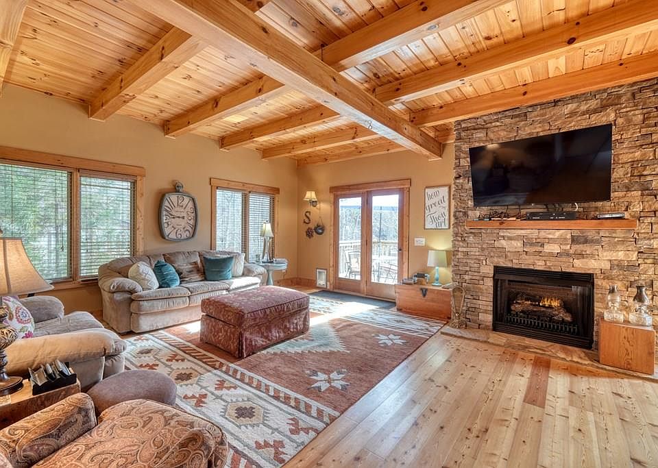 1st image of 130 Mallard Cir