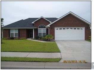 706 Cordele Cir, Hinesville, GA 31313
