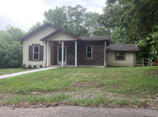 4608 Bledsoe St, Westmoreland, TN 37186