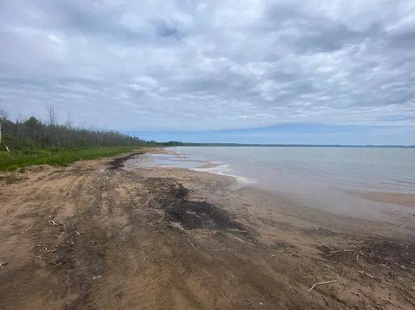 451 Fort St, Sault Sainte Marie, MI 49783