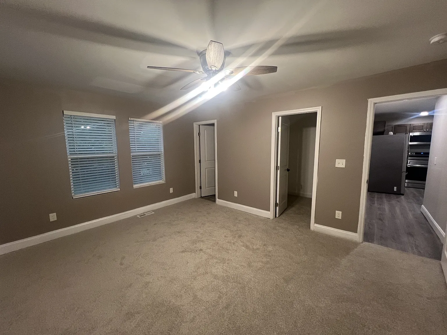 906 Skyland Street - 1 — Photo 1