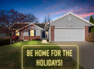 12 Ritz Ct, Saint Peters, MO 63303