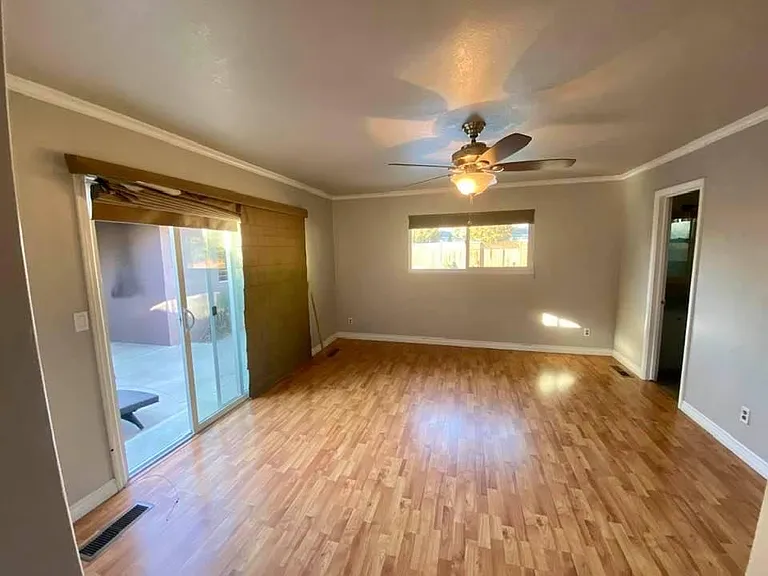 801 Runyan Dr — Photo 21