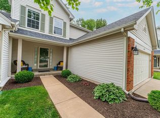 635 Hawk Run Dr #18A, O'Fallon, MO 63368