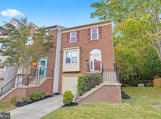 8108 Squirrel Run Rd, Springfield, VA 22152