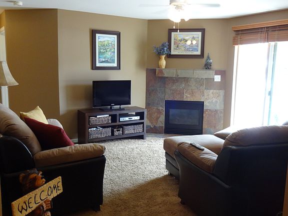 Gas fireplace, comfy living