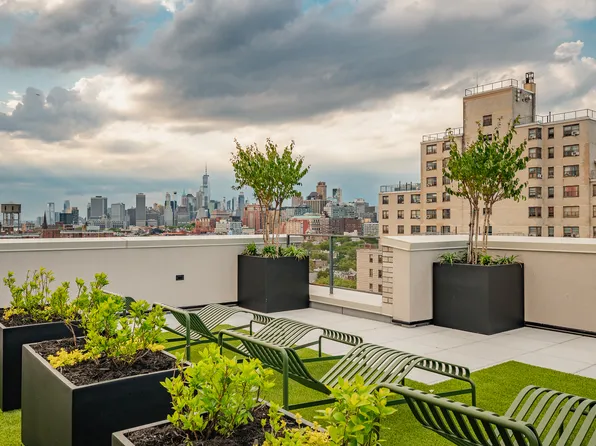 526 Baltic Street image 42 of 55