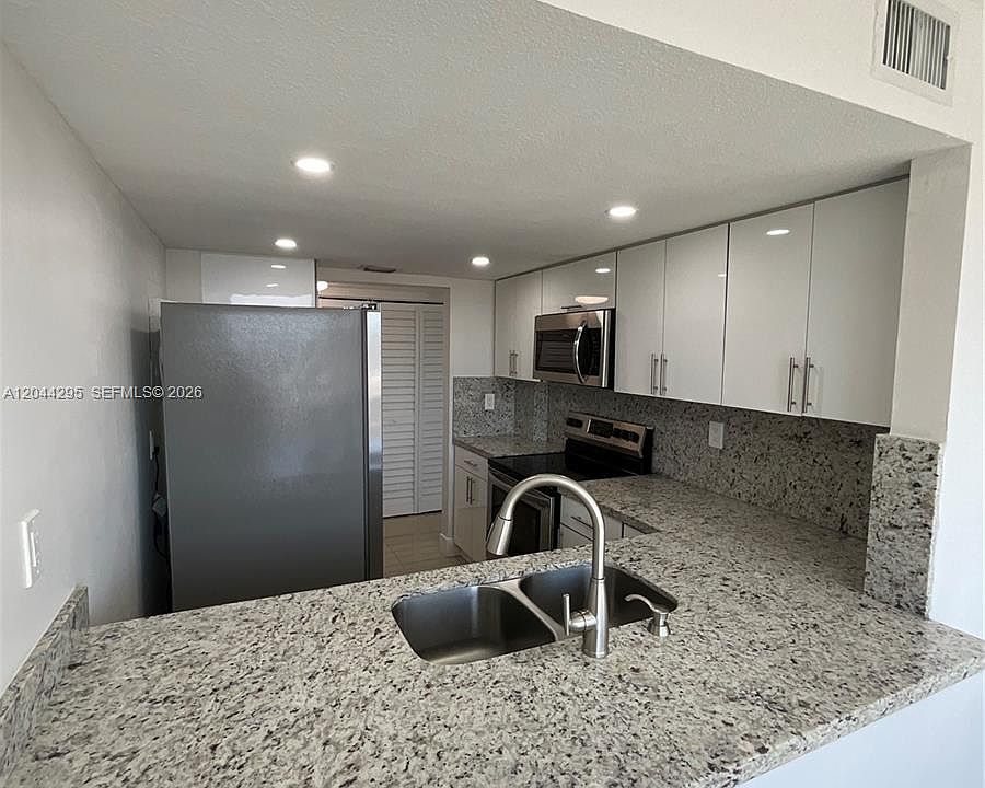 1st image of 9441 SW 4th St APT 214