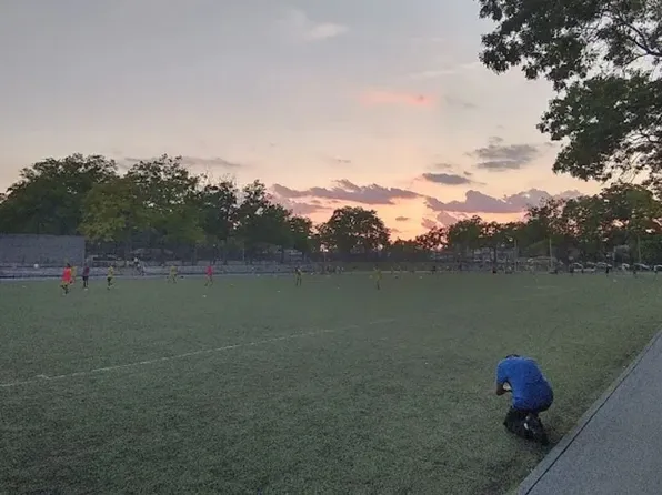 118-82 Metropolitan Avenue image 32 of 35