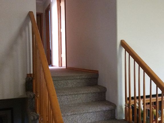5th image of 721 S River Heights Dr