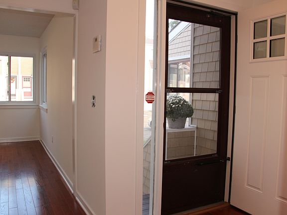 1463 Black Rock Turnpike