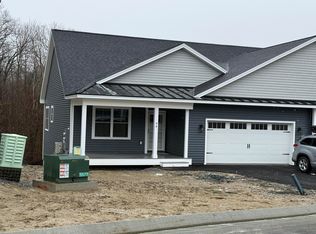 135 Brooks Edge Farm Rd UNIT 64, Westbrook, ME 04092