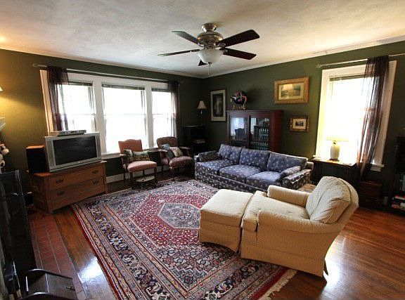 4th image of 109 W Circle Dr